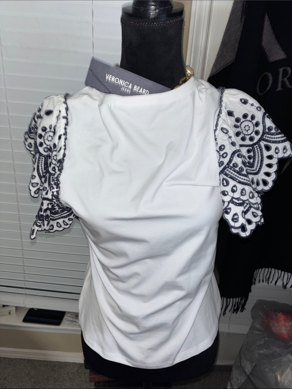 New Veronica Beard shirt size S